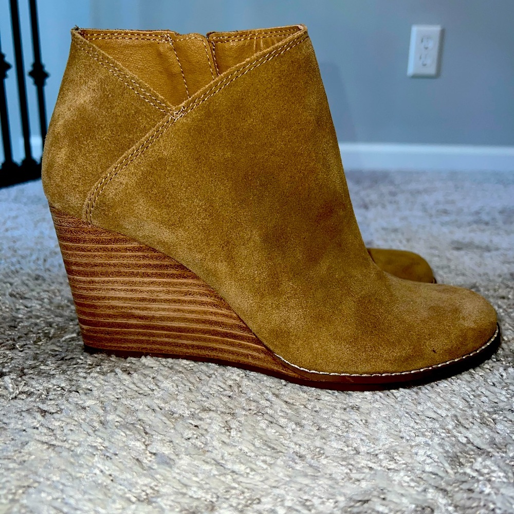 Lucky Brant wedge bootie